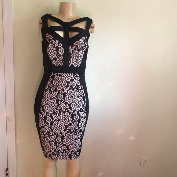 Jax Dresses & Skirts - NWT JAX 💄SAXY💄stylish Fitted sheath dress